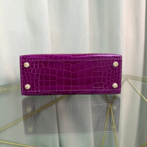 Kelly-Sellier-25-Anemone-Shiny-Alligator-Gold-Hardware Kelly Sellier 25 Anemone Shiny Alligator Gold Hardware bag