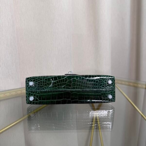 Mini Kelly II Sellier Style 20 Shiny Alligator Vert Émeraude with Palladium Hardware