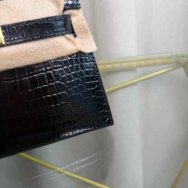 Kelly Sellier 20 Style Black Shiny Porosus Crocodile Gold Hardware Kelly Sellier 20 Style Black Shiny Porosus Crocodile Gold Hardware