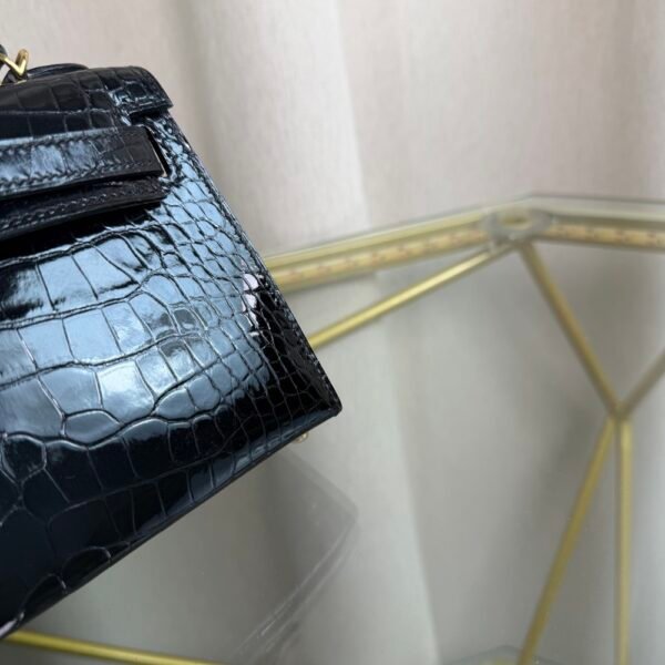 Kelly Sellier 20 Style Black Shiny Alligator Gold Hardware