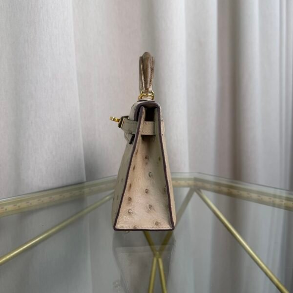 Kelly Sellier 20 Style Biscuit Ostrich Touch Gold Hardware
