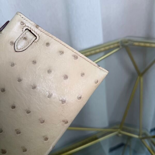 Kelly Sellier 20 Style Biscuit Ostrich Touch Gold Hardware