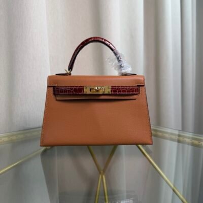 Kelly Sellier 20 Style Gold Madame and Miel Shiny Varanus Lizard Touch Gold Hardware