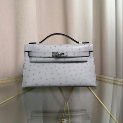 Kelly Pochette Style Bleu Glacier Ostrich Palladium Hardware