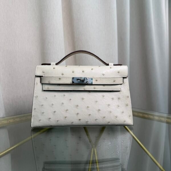 Kelly Pochette Style Gris Perle Ostrich Palladium Hardware