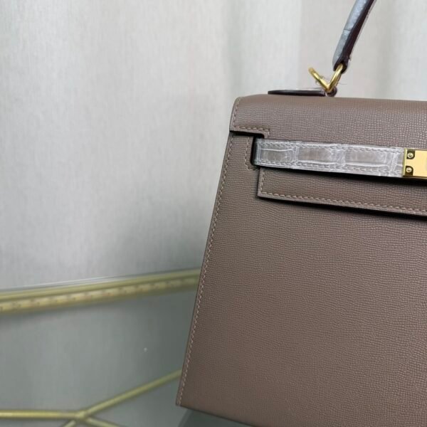Kelly Sellier 25 Etoupe Madame and Shiny Gris Galaxie Niloticus Crocodile Touch Gold Hardware