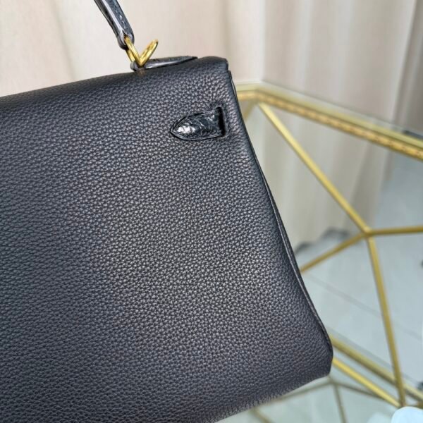 Kelly Retourne 25 Style Black Togo and Shiny Alligator Touch Gold Hardware