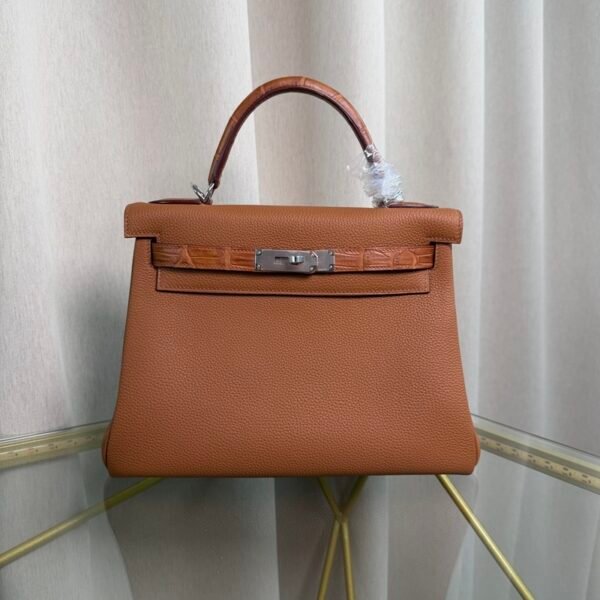 Kelly Retourne 28 Style Gold Togo and Matte Alligator Touch Palladium Hardware