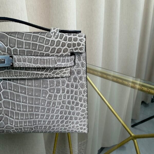 Kelly Pochette Style Gris Ciment Shiny Porosus Crocodile Palladium Hardware