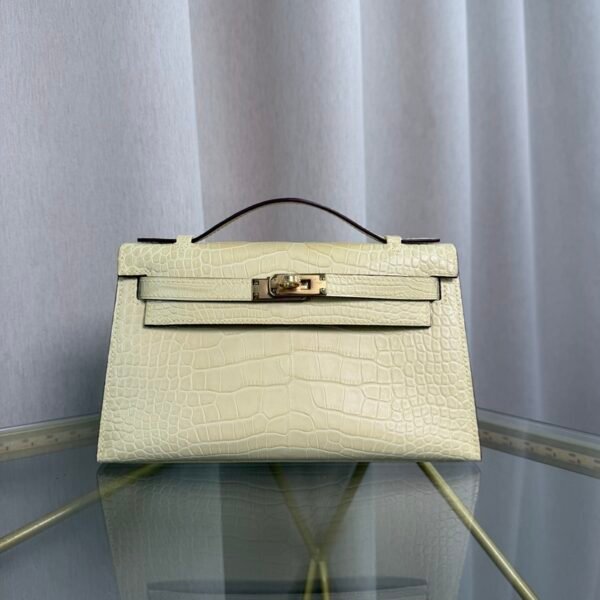 Kelly Pochette Style Vanille Matte Alligator Gold Hardware