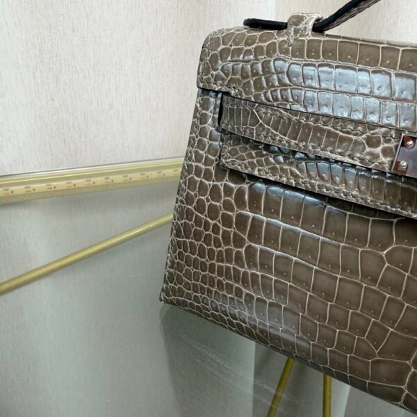 Kelly Pochette Style Gris Tourterelle Shiny Porosus Crocodile Palladium Hardware