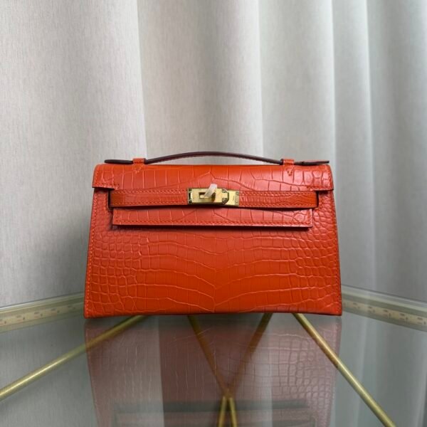 Kelly Pochette Style Orange Matte Niloticus Crocodile Gold Hardware Kelly Pochette Style Orange Matte Niloticus Crocodile Gold Hardware