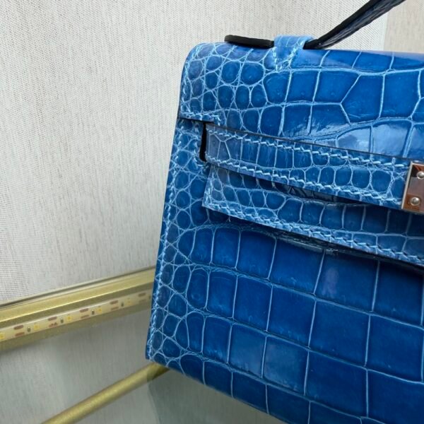 Kelly Pochette Style Bleu Izmir Shiny Niloticus Crocodile Palladium Hardware