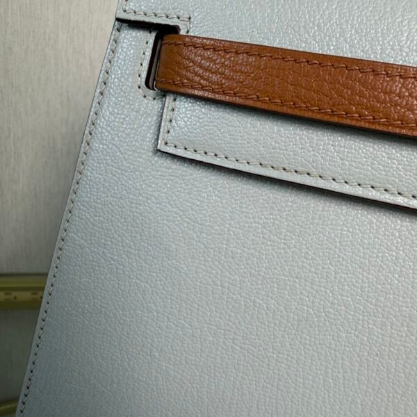 Kelly Sellier 25 Style Gris Perle and Gold Chevre Mysore Gold Hardware