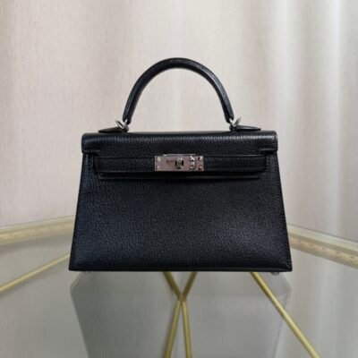 Kelly Sellier 20 Black Verso Chèvre Mysore Palladium Hardware