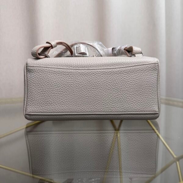 Kelly Ado II Backpack Style Craie Clemence Palladium Hardware
