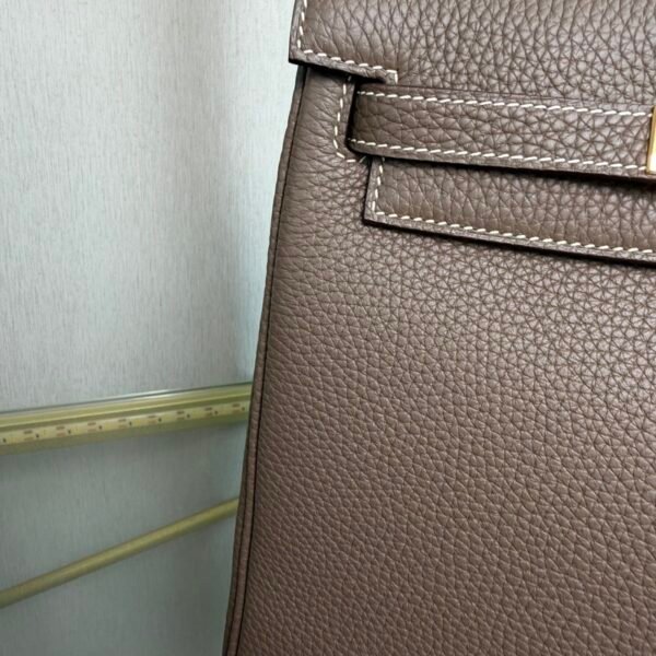 Kelly Ado II Backpack Style Étoupe Clemence Gold Hardware